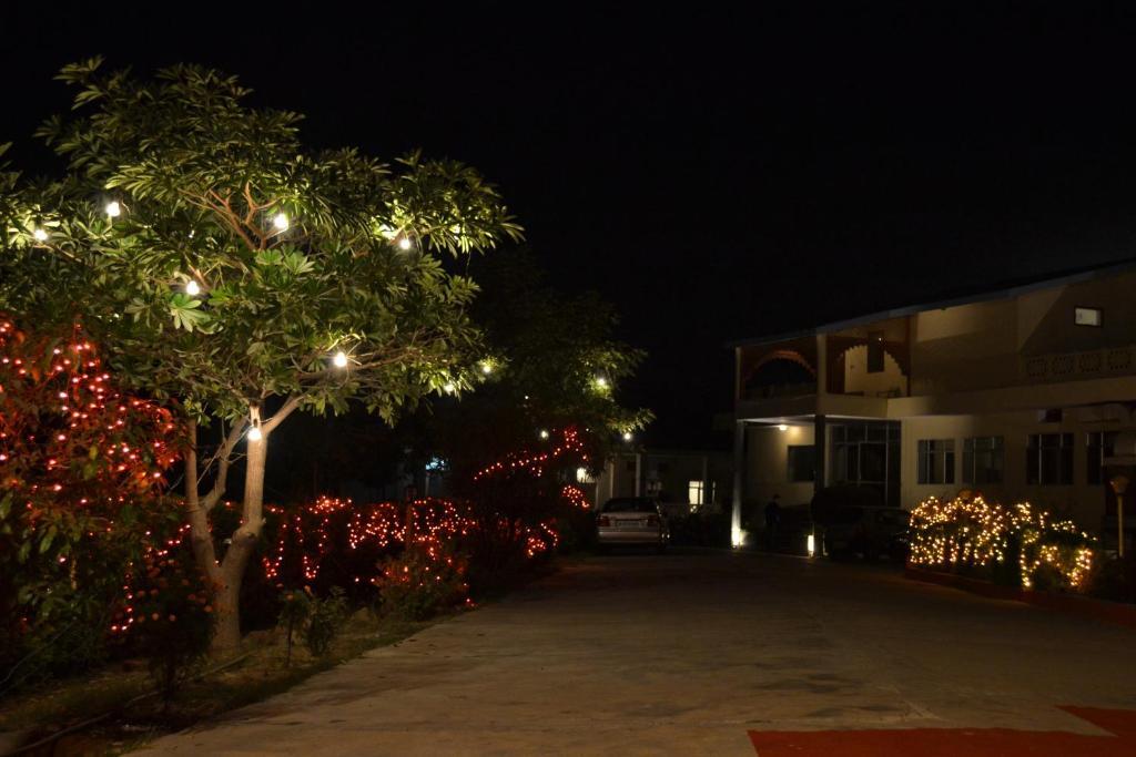 Swaraj Resorts Bharatpur Dış mekan fotoğraf