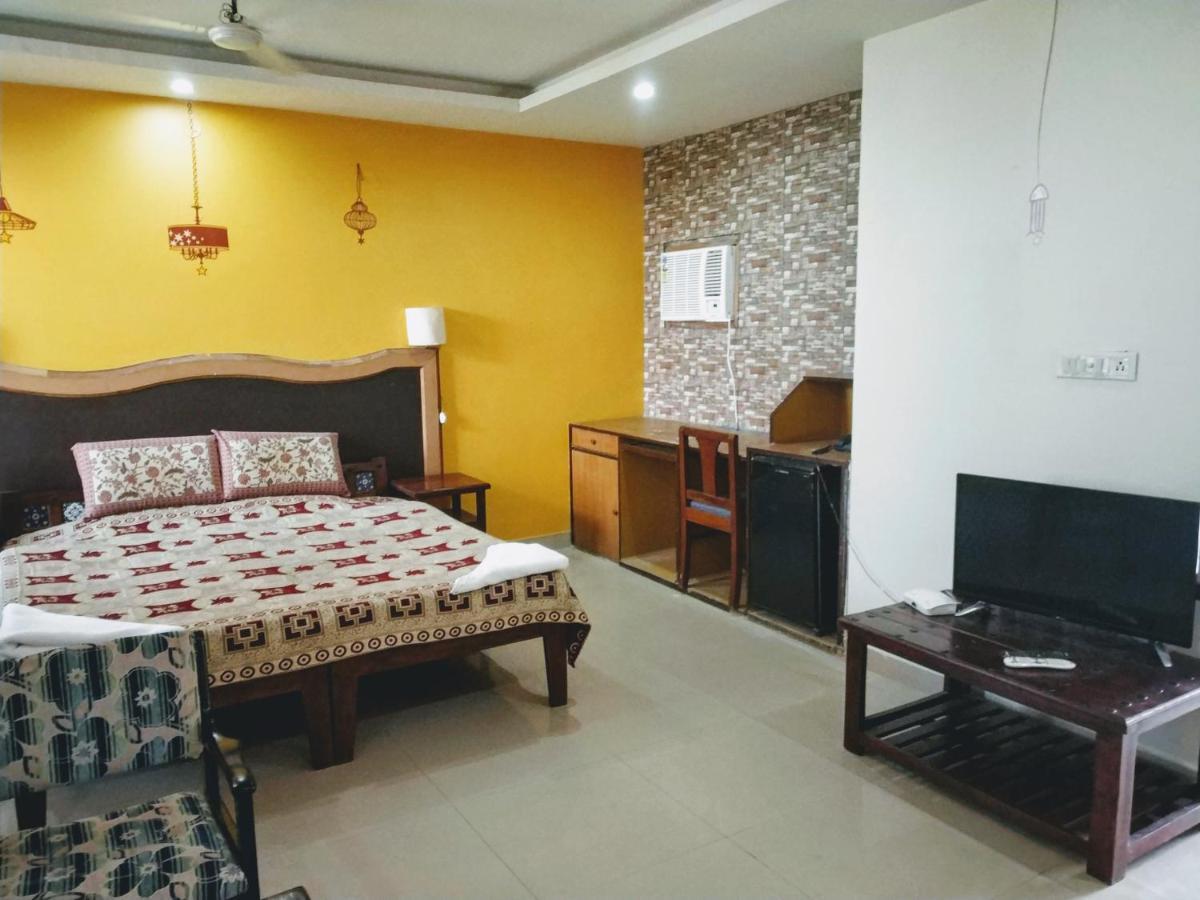 Swaraj Resorts Bharatpur Dış mekan fotoğraf