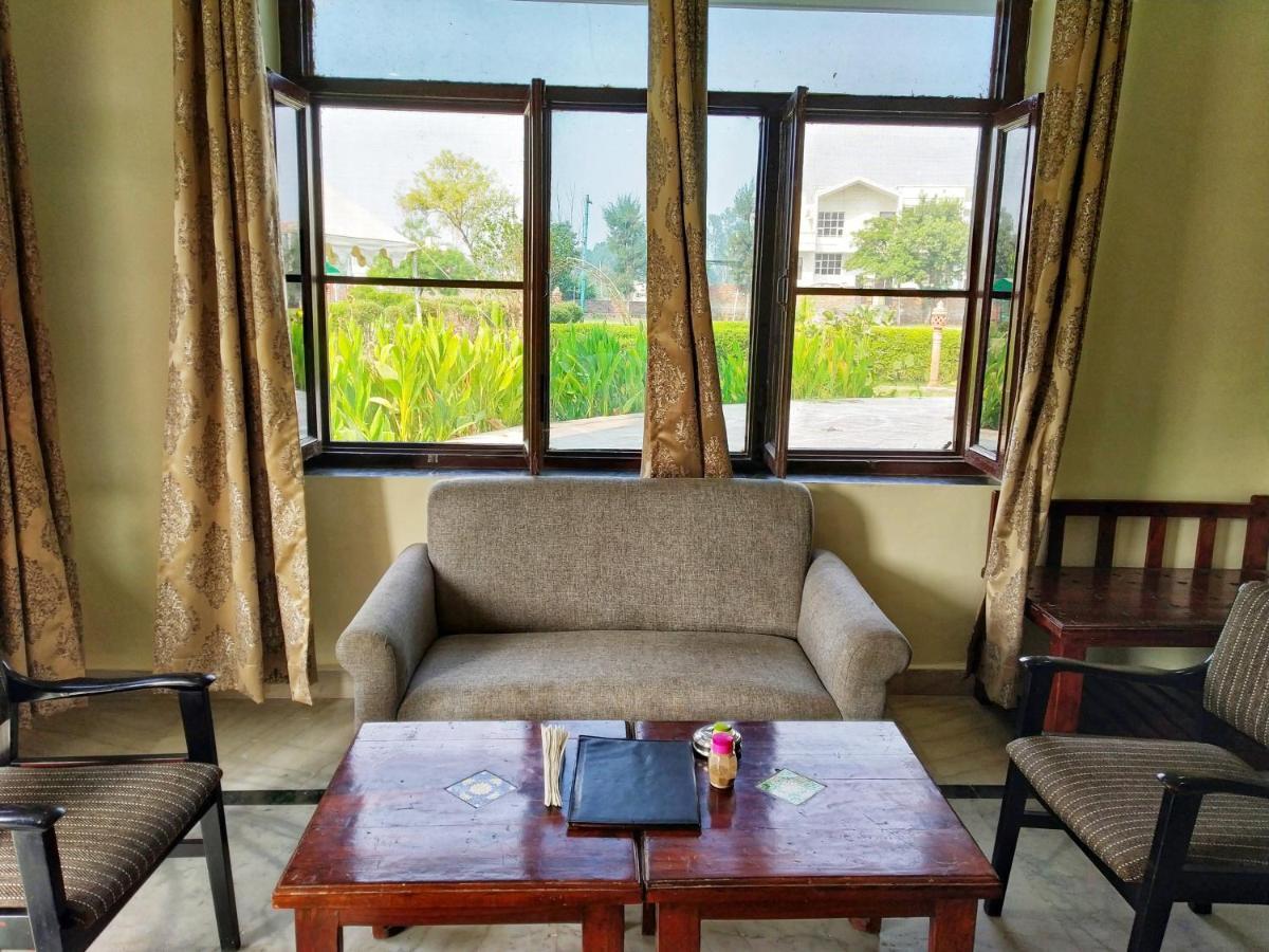 Swaraj Resorts Bharatpur Dış mekan fotoğraf