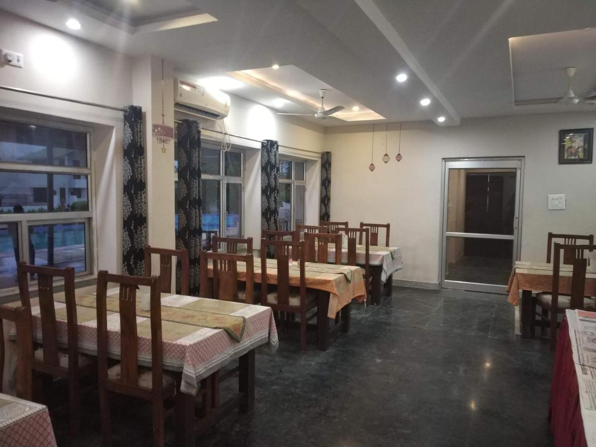 Swaraj Resorts Bharatpur Dış mekan fotoğraf
