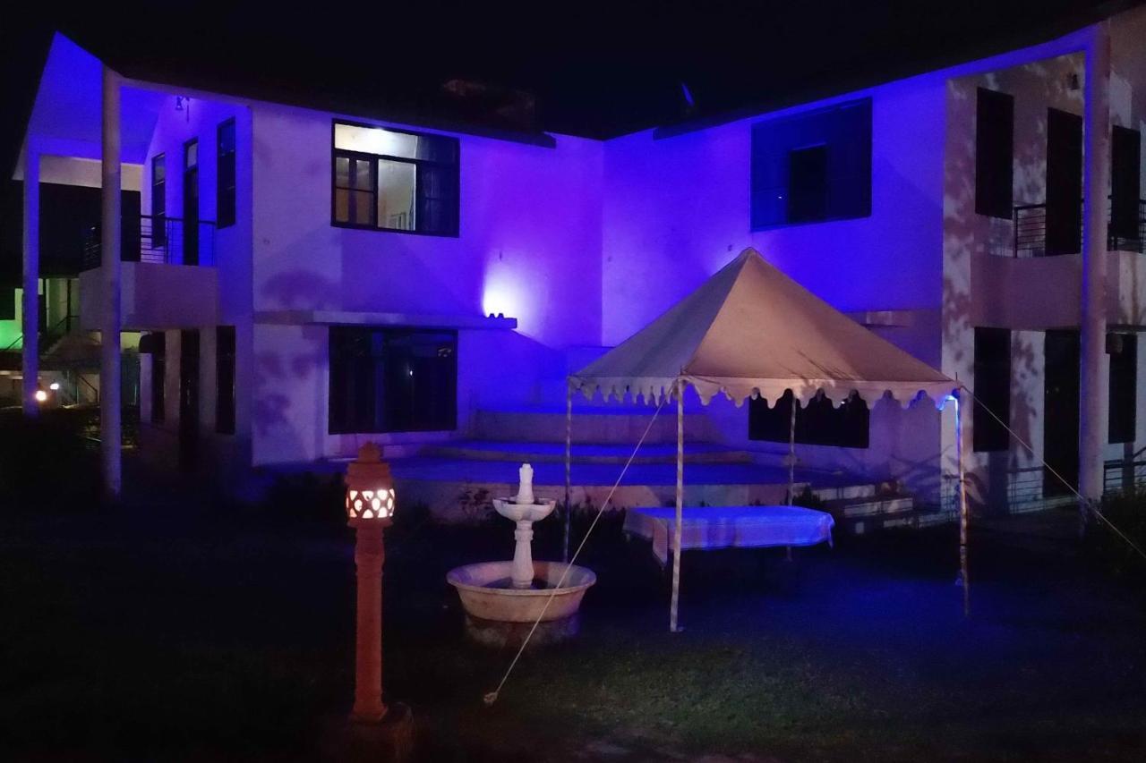 Swaraj Resorts Bharatpur Dış mekan fotoğraf