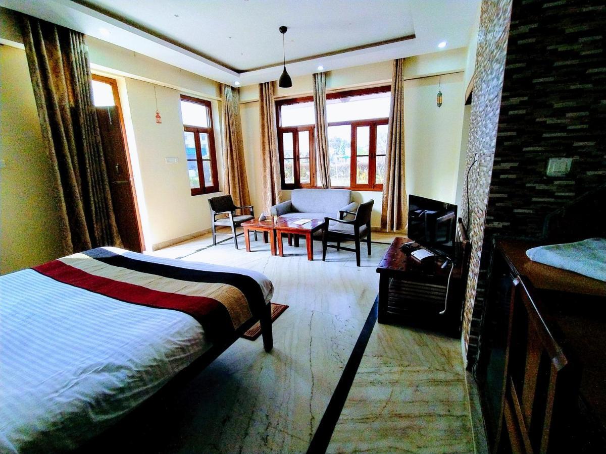 Swaraj Resorts Bharatpur Dış mekan fotoğraf