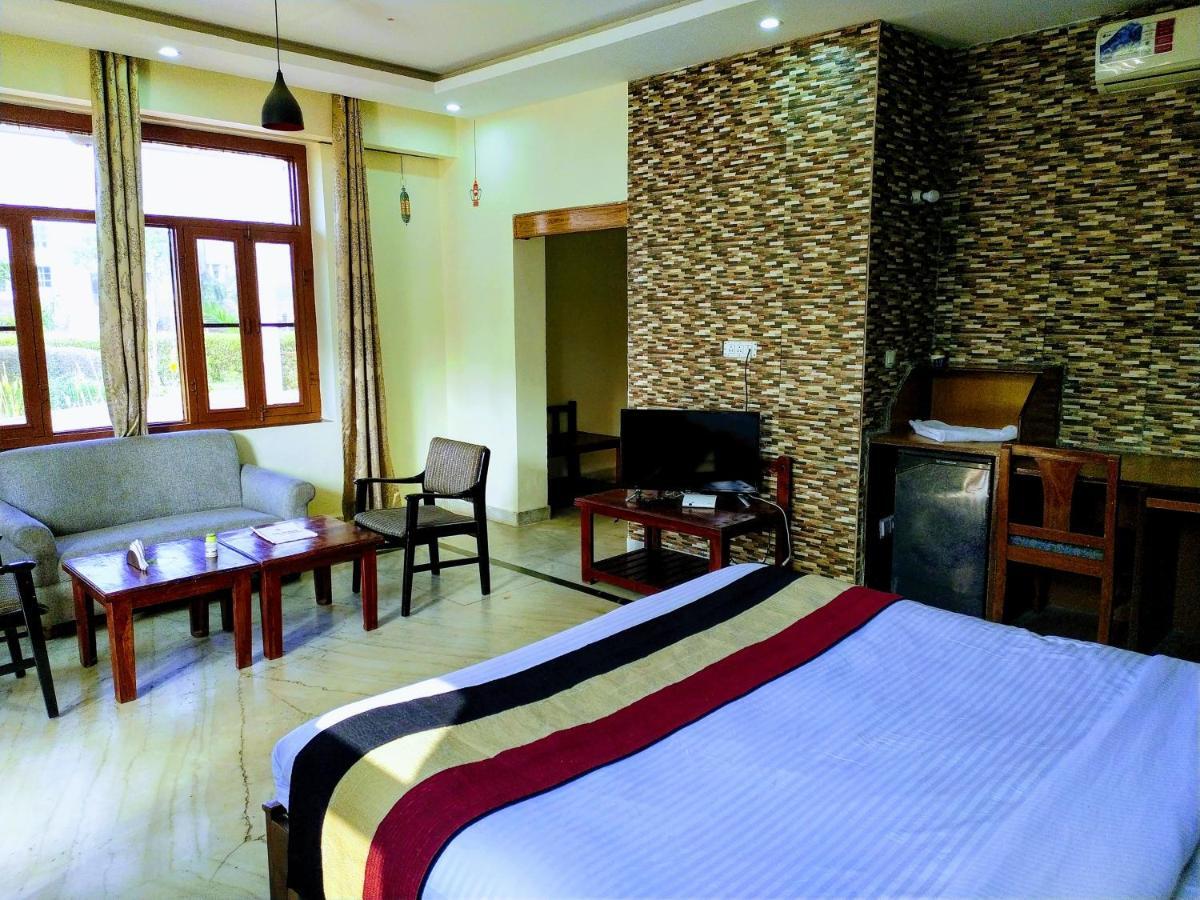 Swaraj Resorts Bharatpur Dış mekan fotoğraf